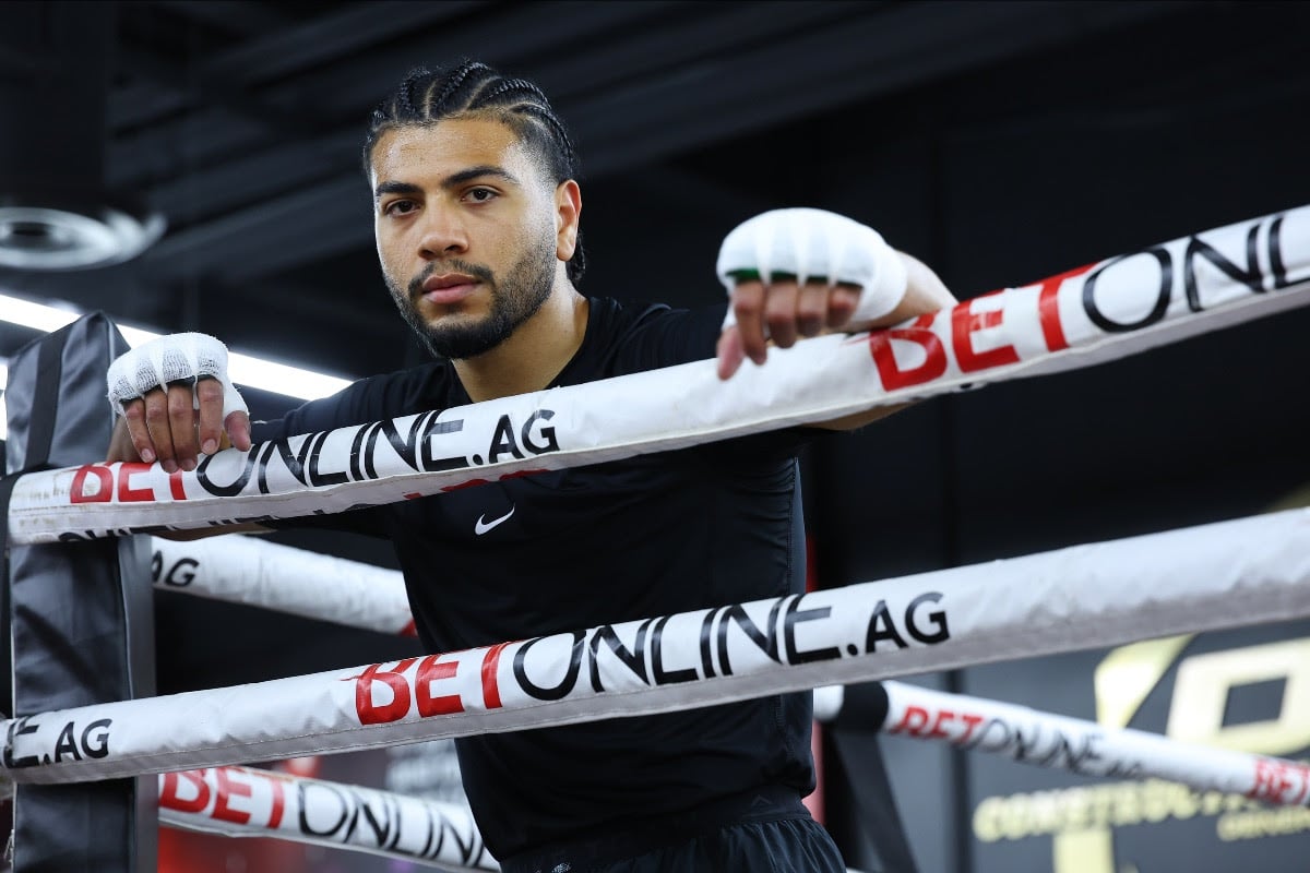 Muratalla vs. Abdullaev: Lightweight Showdown for the Interim IBF Title – The Road to Championship Glory Starts Here! - Boxing Image