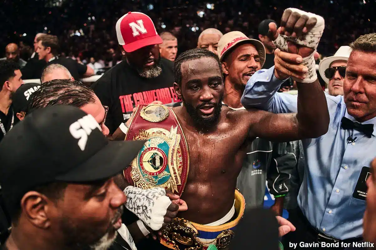 Crawford Outguns Canelo: Allegiant Stadium Shaken by a New King - Boxing Image